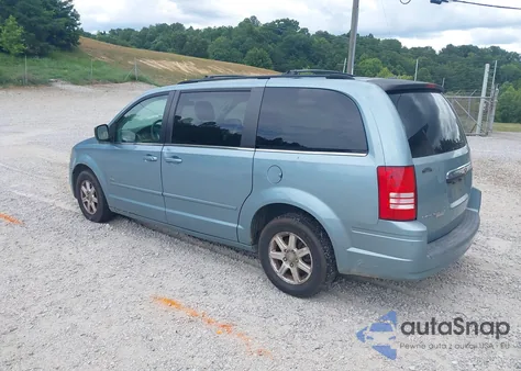 2008 Chrysler Town & Country Touring from USA, damaged, VIN 2A8HR54P28R824928
